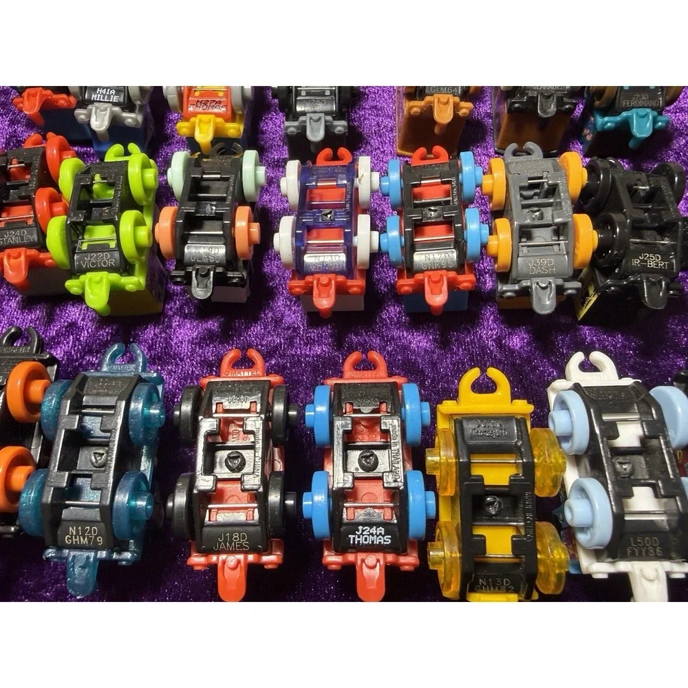 Thomas Train Minis‎ Lot Mixed Micro Engine Trains Mini Pretend Play Toys
